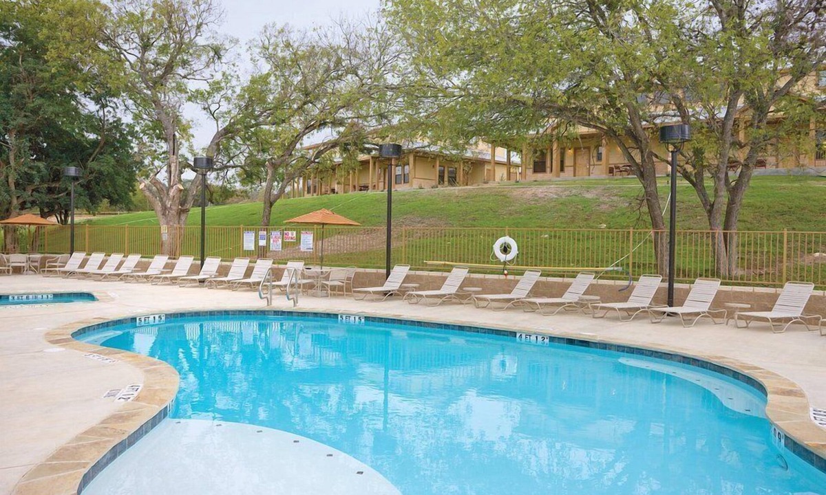 Gruene Resort | New Braunfels | Family River Escape | Pool + River | 3BR Sleeps 8