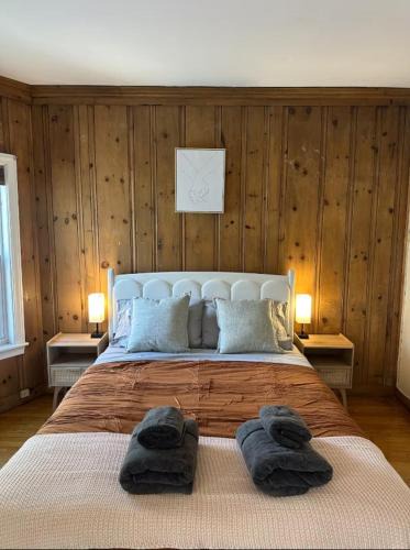 Cleveland Circle House | -No68- Fancy Room in a House - Steps to Boston College & Green Line at Brighton Boston
