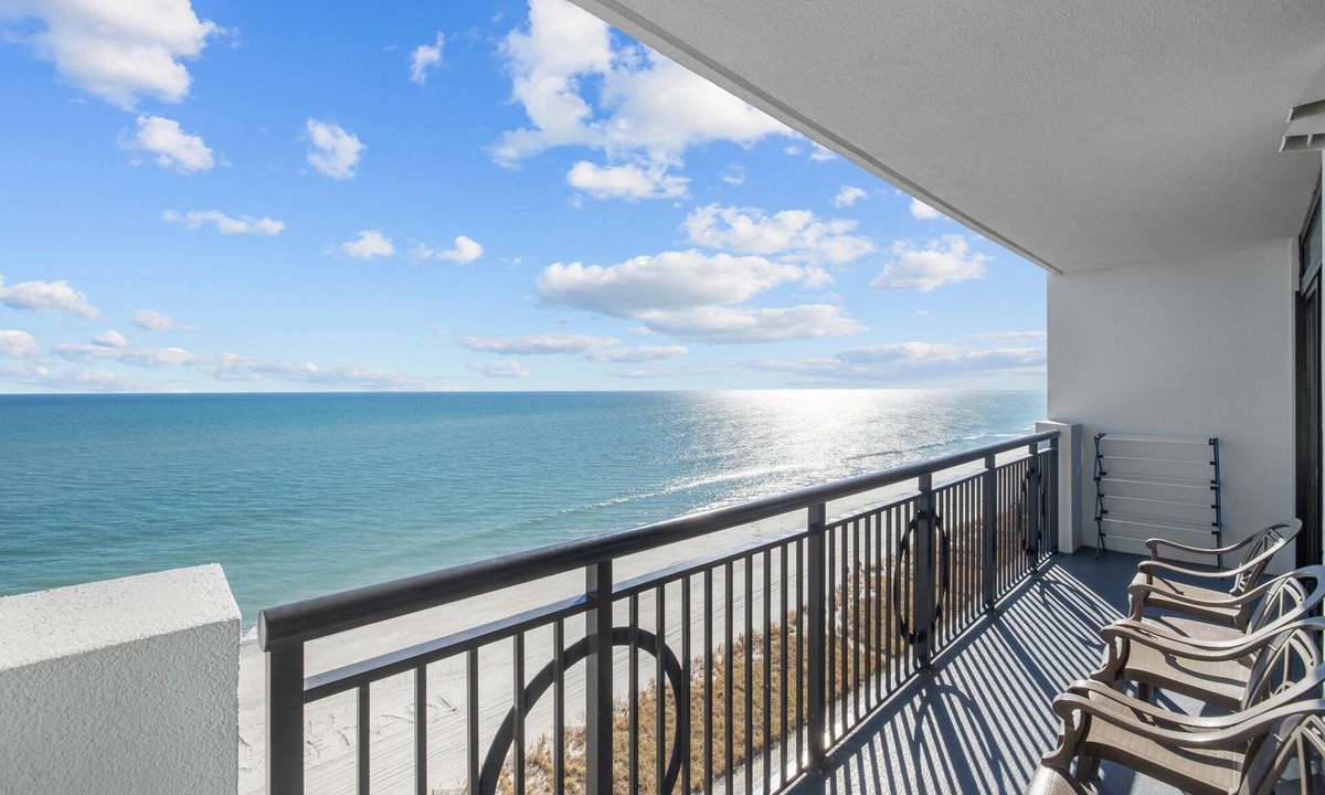 Myrtle Beach Condo | Oceanfront, steps to the beach! Sleeps 10 with pools, lazy rivers & family fun!