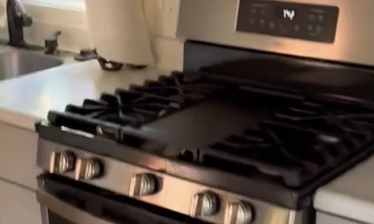 Hoonah Apartment | One Bed room /one bath apartment fully furnished with satellite tv and interne