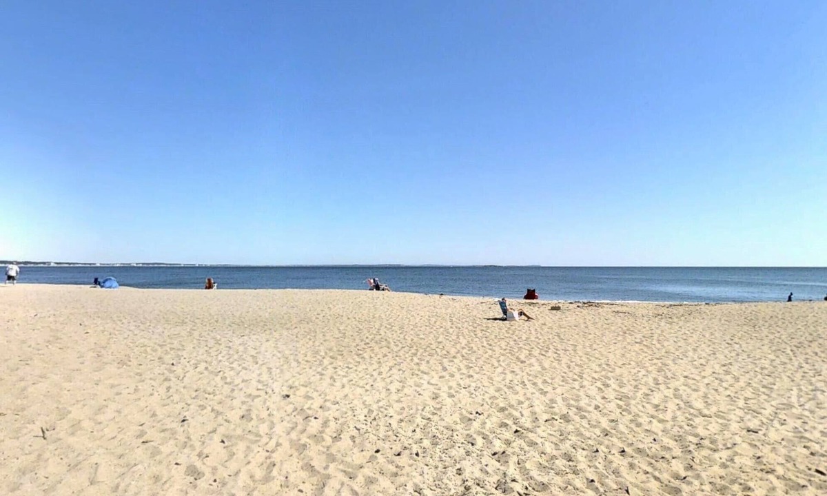 Southern Coast House | Pet Friendly | Pool | 7 NIGHT STAY DISCOUNT | Bayley Vacation Rentals