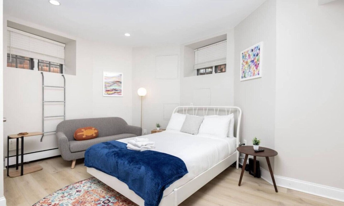 Prudential - St. Botolph Apartment | Petit Studio in Back Bay