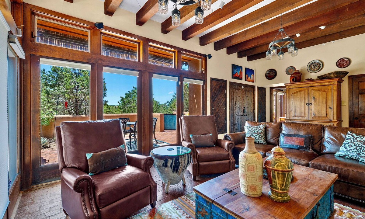 Nambe Pueblo House | Private luxury Mountain View Retreat just 12 Minutes From The Santa Fe Plaza.