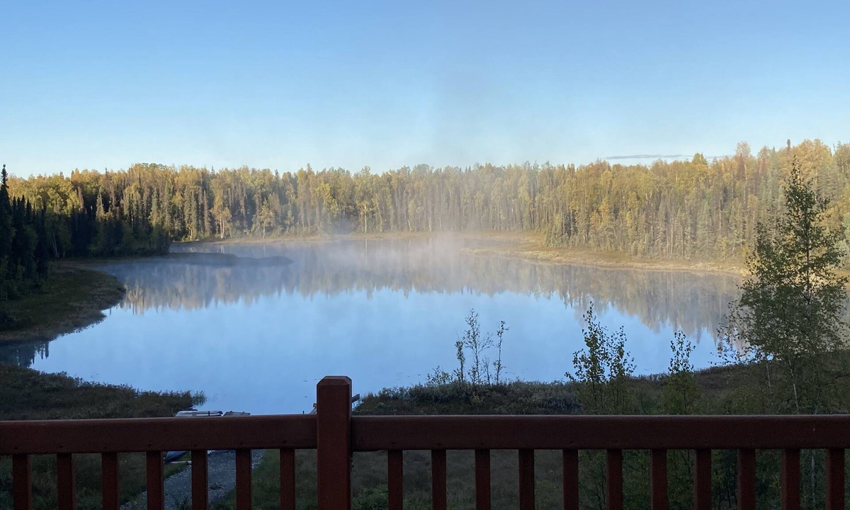 Willow House | Rare find! Lakefront Getaway - 2bdrms on 5 wooded acres w/EV charger available
