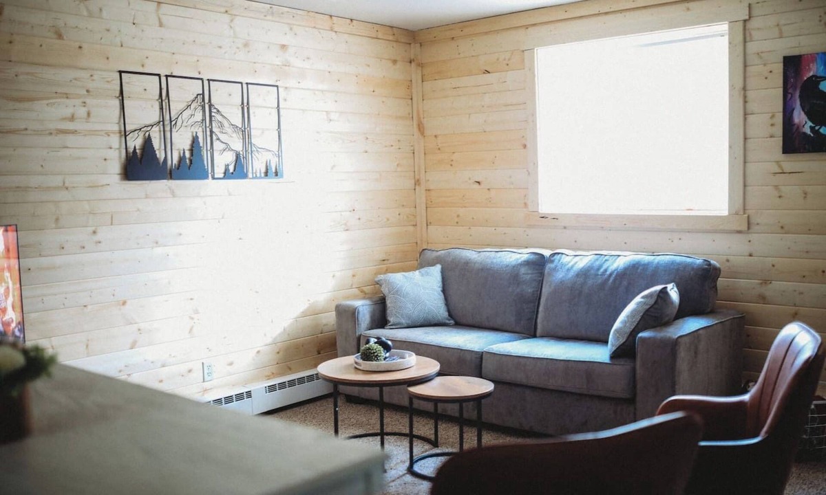 Fairbanks Apartment | Raven's Birch Suite #5 Cozy&Private