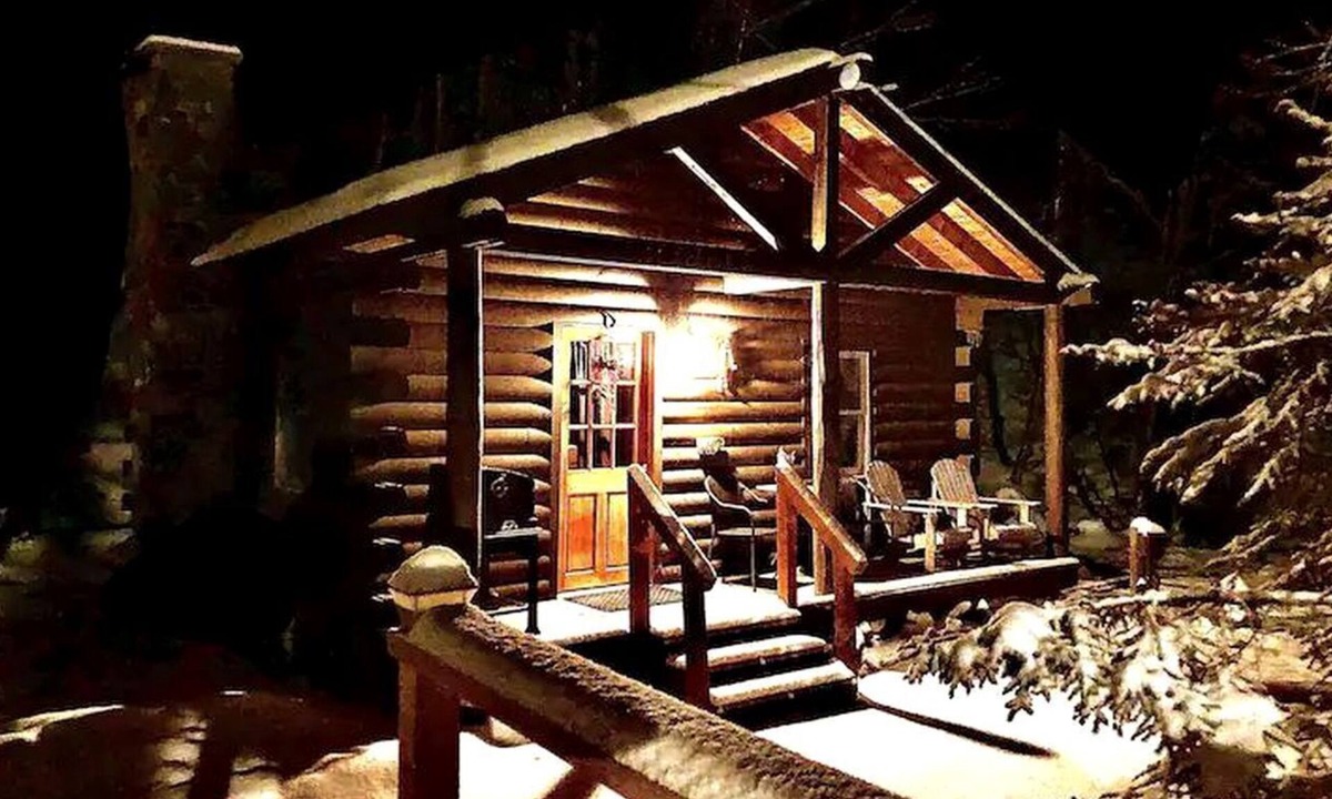 Lisbon House | Rustic Log Cabin #6 - "Fireside" Near Franconia Notch State Park
