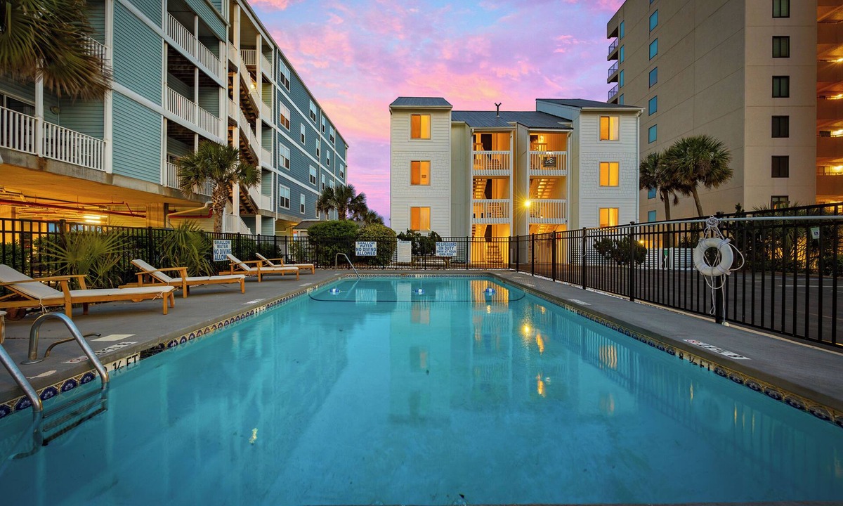 Ocean Drive Villa | Sea House Villas - Oceanfront Estate w/Large Pool (Sleeps 60 Across 6 Units)