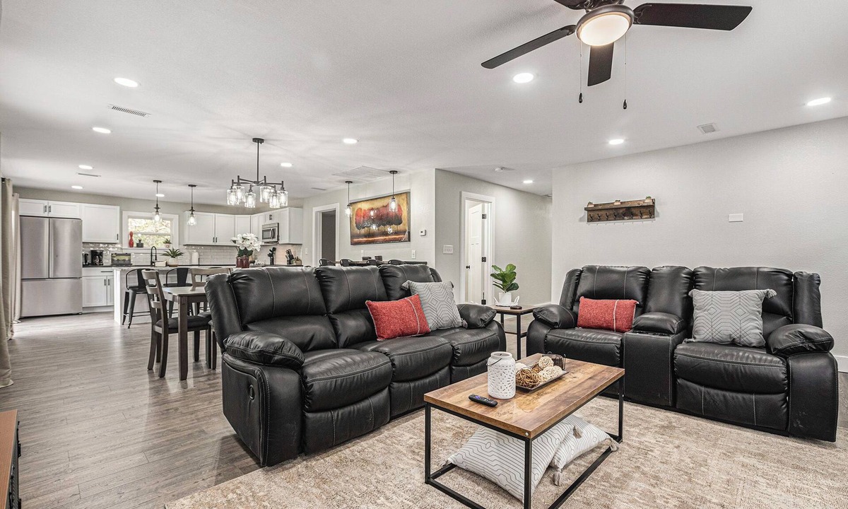 Grandview House | Secluded ½-acre retreat surrounded by trees for ultimate privacy and quiet. Remodeled and beautifully furnished with modern finishes. Enjoy a peaceful setting just 8 minutes from Belton/Raymore—perfect for relaxing stays or extended work trips.
