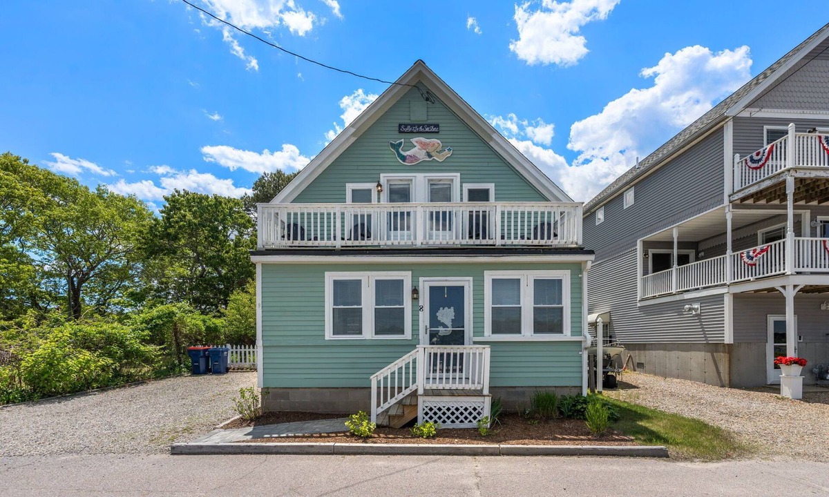 Onset House | Serene 3-bedroom house with AC in charming Onset Massachusetts