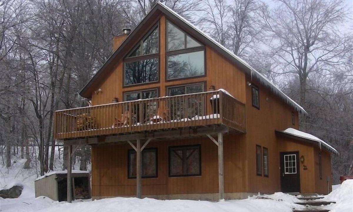 Killington House | Ski-In/Ski-Out Killington Chalet - Hot Tub, Fireplace & Views