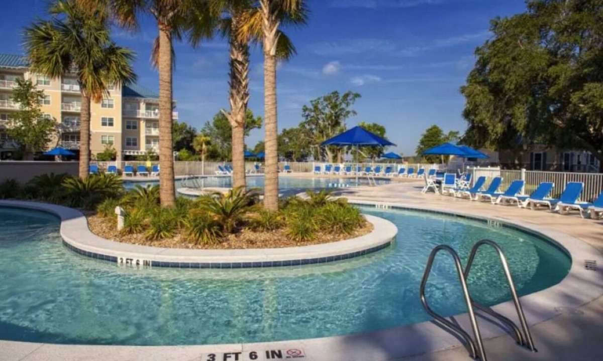 Palmetto Dunes Hotel | Spacious Coastal Retreat Designed for Relaxing Family Vacations | 2 Units