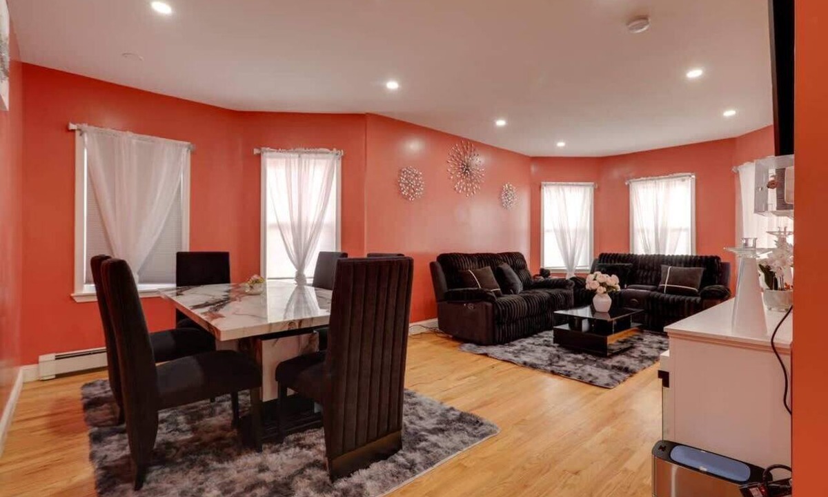 Milton Apartment | Stylish and Comfortable 3Bed 2Bath
