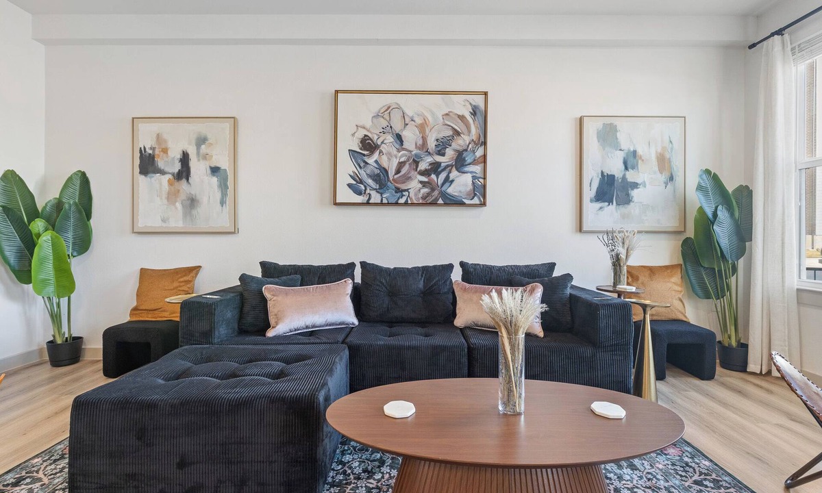 San Marcos Apartment | Stylish Ground Floor 2BR 2BA with Private Patio