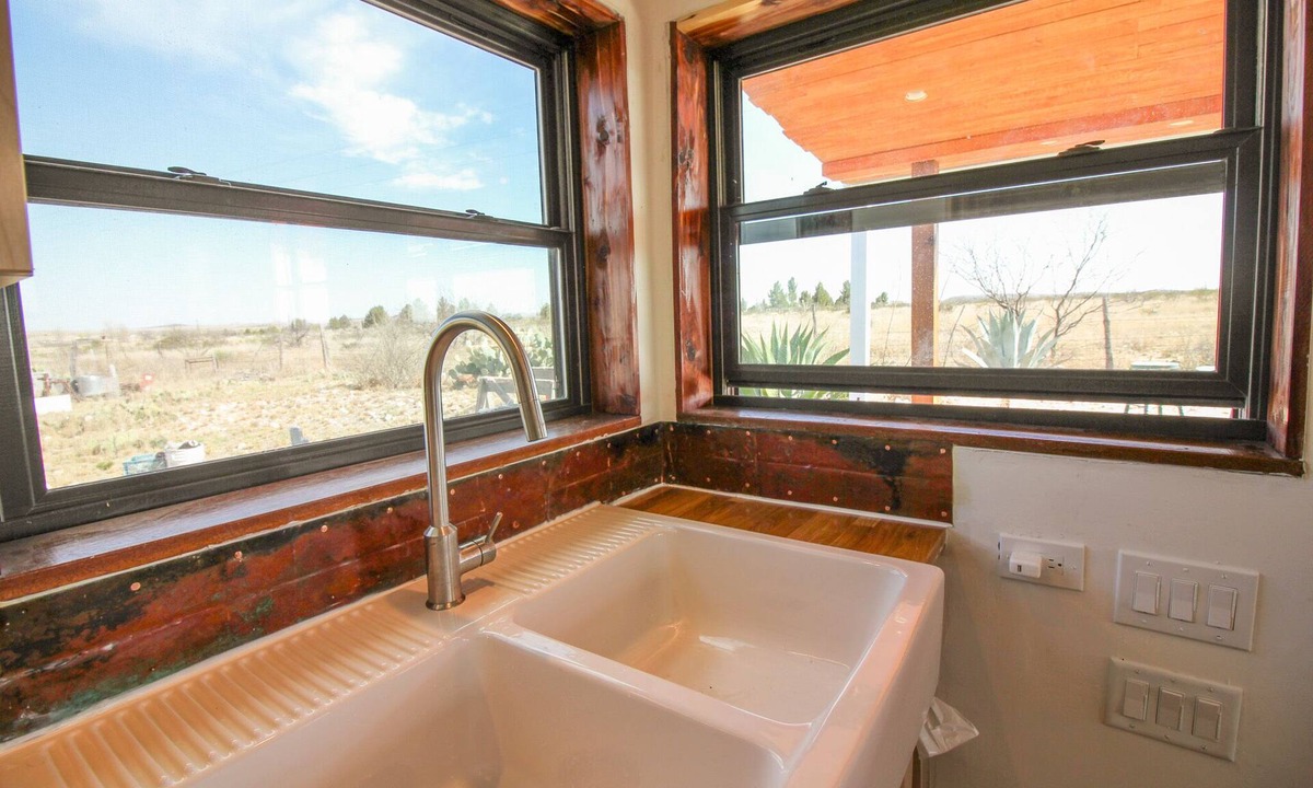 Marathon House | Sunset Ranch, a private acre lot facing open ranch land and high planes desert