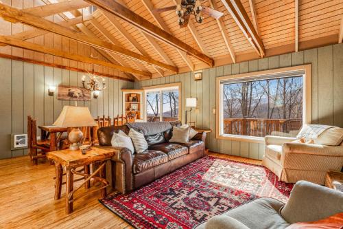 Seven Devils House | The BearFoote Chalet