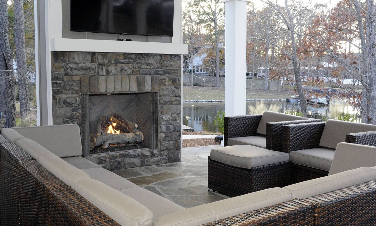 Eatonton Cottage | The Port Side Cottage at Cottage Cove on Lake Oconee is Just Perfect!