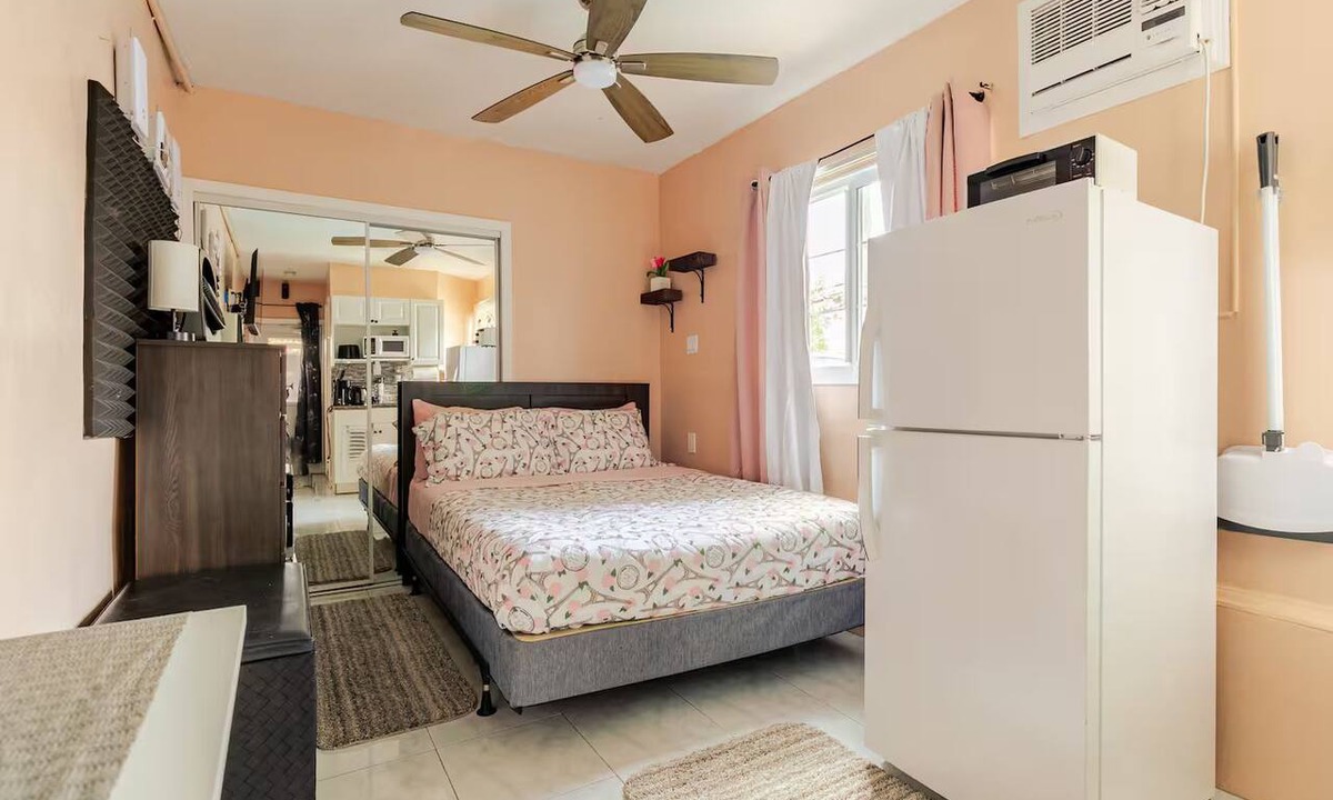 Sunrise Apartment | Tiny Efficiency All-in-1