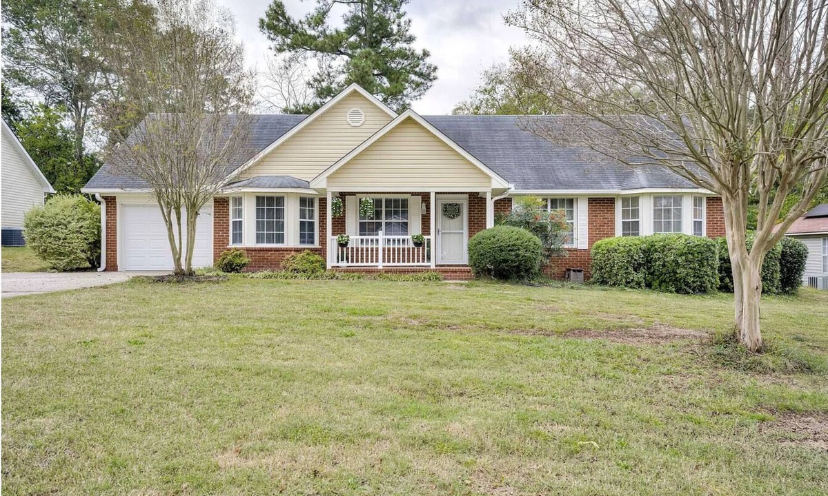 Belvedere House | Tranquil 3bedroom Home in Welcoming North Augusta with Reading Nook & Fire Place