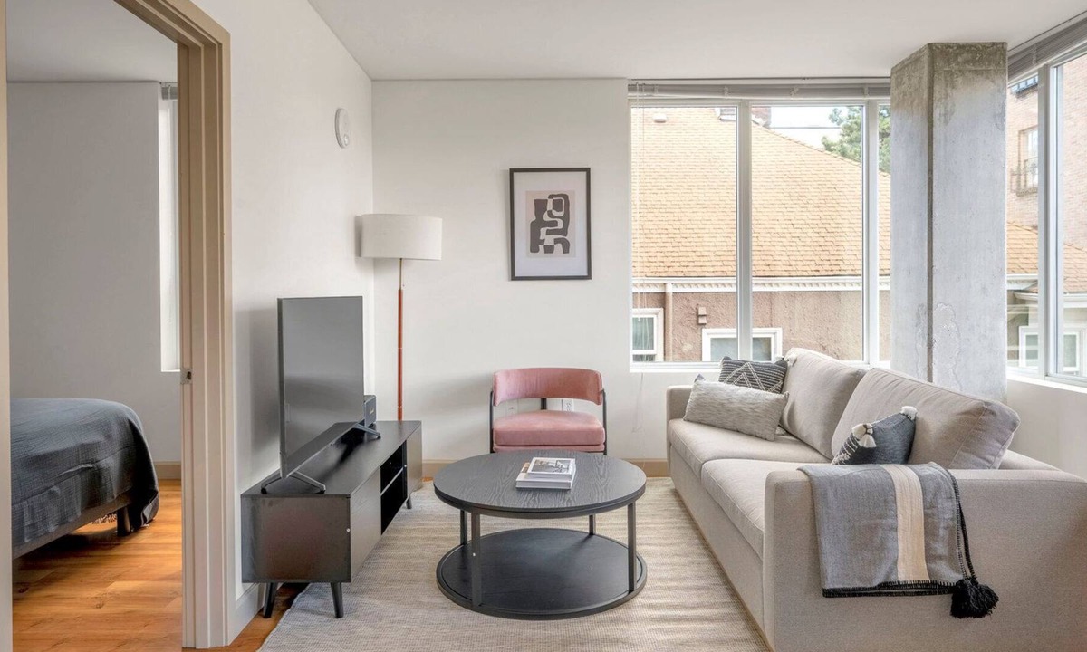 First Hill Apartment | Upscale First Hill 2BR w/ Gym, W/D & BBQ, near Seattle U, by Blueground