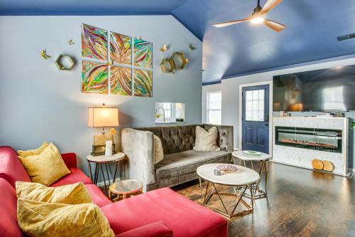 Paw Creek House | Vintage-Chic Getaway: 6 Mi to Uptown Charlotte