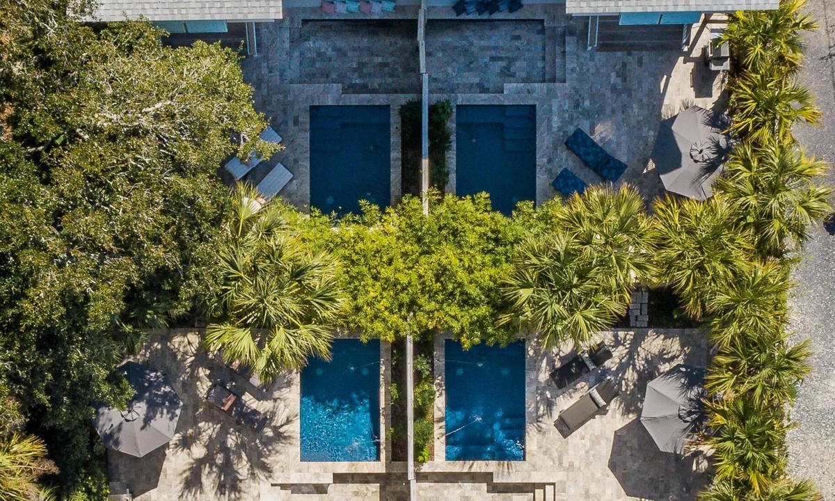 Folly Beach House | Walk Everywhere! 16BR Retreat, 4 Pools, Sleeps 32+