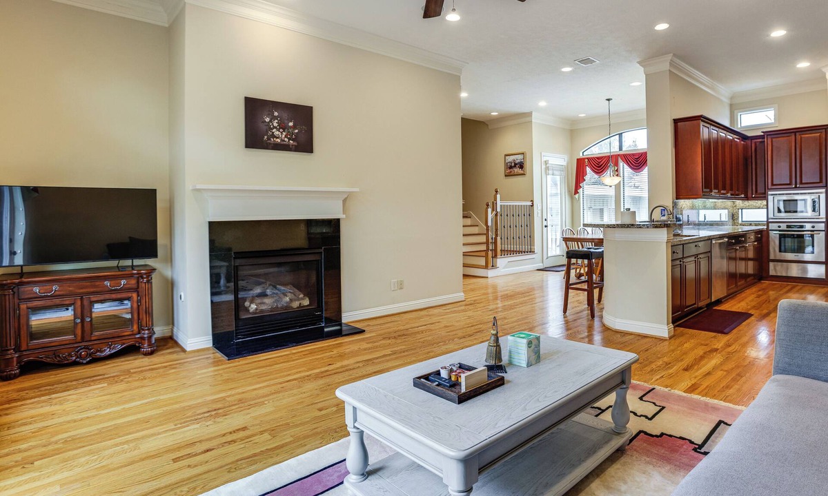 Neartown House | Walk to Shops & Eats: Family Retreat in Houston