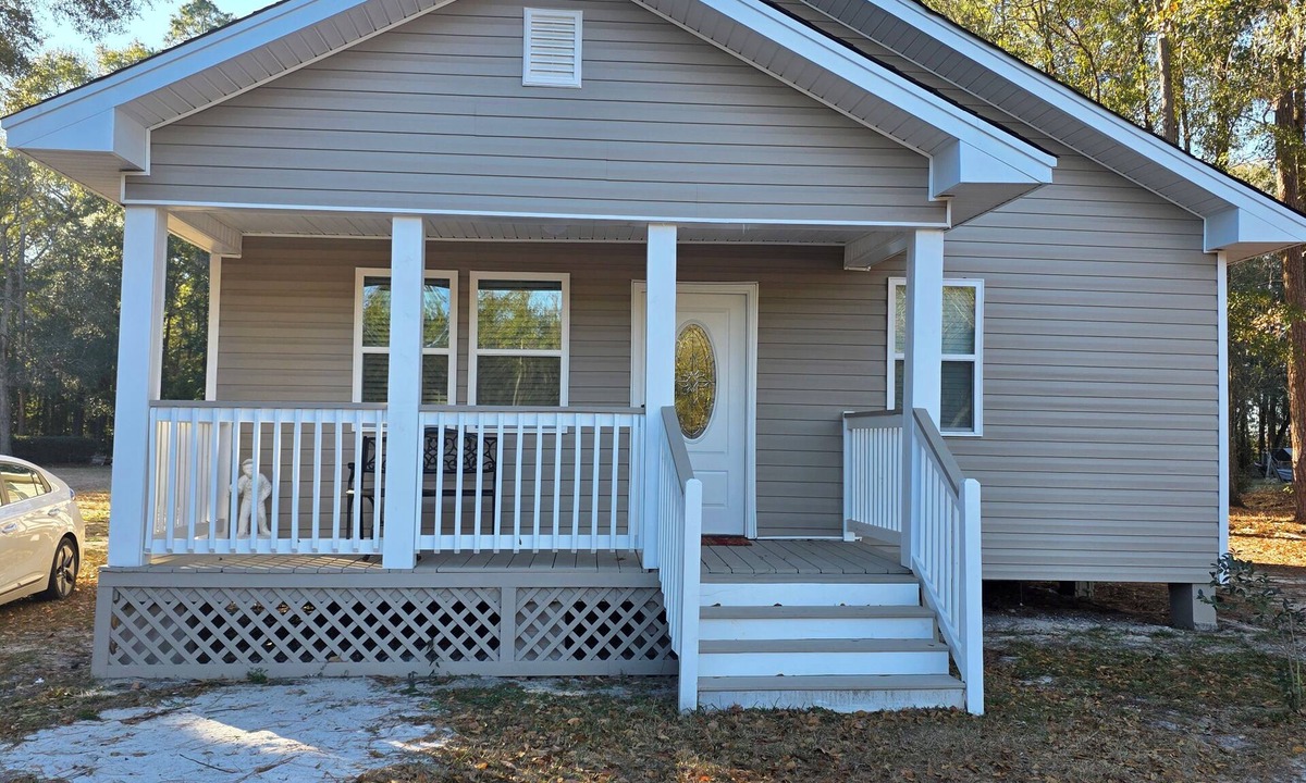 Ruffin House | Wash Cot: Modern Comfort, 3BR, Central Heat/AC - 2 miles off I95