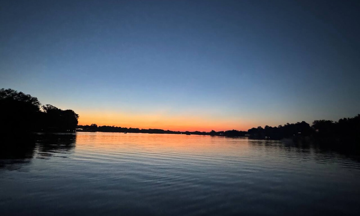 New Century House | Waterfront Escape · Swim, Fish & Fire Pit · Private Dock - Near KC · Sleeps 6