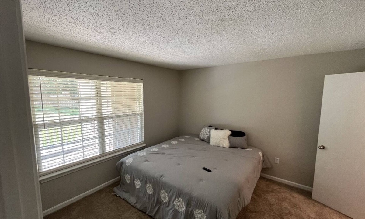 Wade Hampton Apartment | Welcome home Cozy one bed one bath With fire place