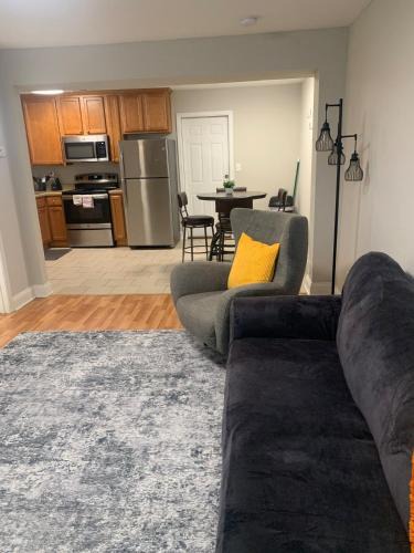 Villa Heights Apartment | Welcome to our Place!