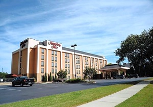 2-Star Hotel ∙ Hampton Inn Rock Hill