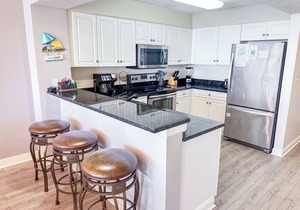 Ashworth #905! 4BR/3BA with Stunning Views & Prime Amenities