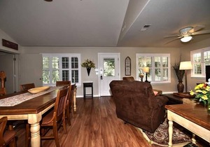 Comal River Cottages River 403A