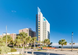 Hosteeva Atlantica Oceanfront Condo