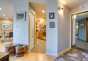 Modern Anchorage Condo - Half-Mi to Downtown!