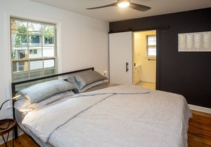 Oak House Charleston 3b/2ba in Downtown