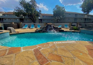 River City Resorts: WW L301 *Guadalupe River, Free Tubes with Rental*