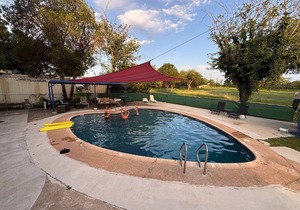 Sunfish Studio 7: Firepit, Grill, Pet Friendly!