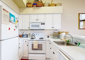 Waterfront Island at Hidden Harbour Condo w/ Pools, AC, WiFi - 6 Blocks to Beach