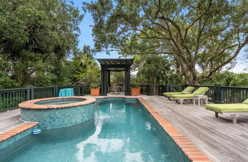 Vanderhorst Plantation House | 0 Ocean Course Drive by Akers Ellis Rentals