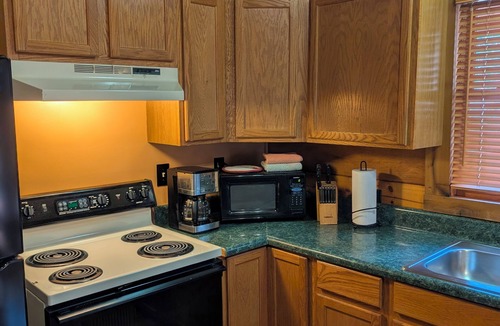 Waynesville Cabin | 1/2 mile to Blue Ridge Parkway, Tall Woods Cabin, number 3