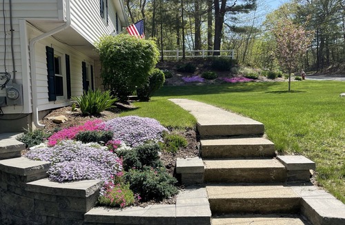 Foxboro House | 1.5 miles from World Cup action. Brilliant 3-bedroom house with AC.