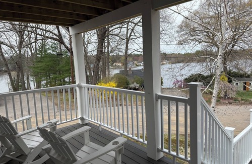 Wrentham House | 10 Minutes from World Cup Boston Stadium 4 Bedroom Lake view house with yard