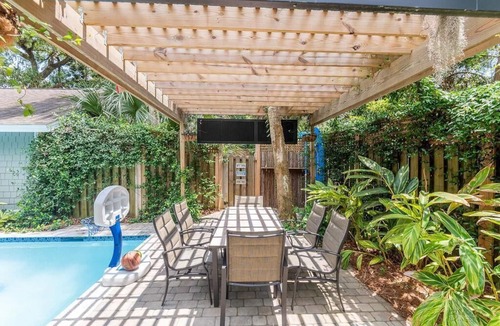 North Forest Beach House | 15 Sandpiper Street - The Surfing Sandpiper, 3 Bedroom Home with Oasis Back Yard