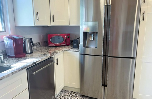 Los Alamos House | 1BR + Office House in Los Alamos downtown. 9 min to LANL