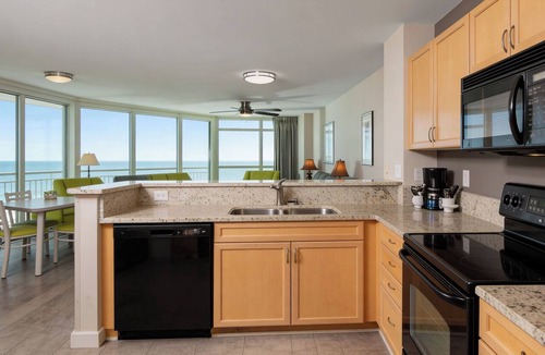 Cherry Grove Beach Apartment | 2-bedroom apartment in peaceful North Myrtle Beach with AC and gym prince
