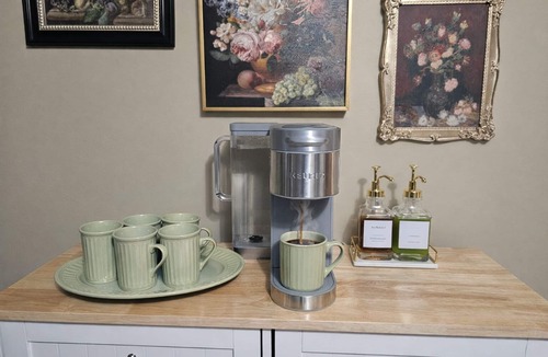 Palmer Apartment | 2 bedroom apartment in an elegant Victorian home located in historic Palmer, MA.