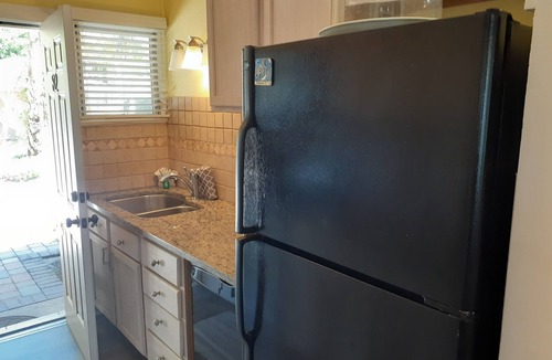 Longboat Key House | 2 BR Beach front villa with enclosed lanai overlooking the pool
