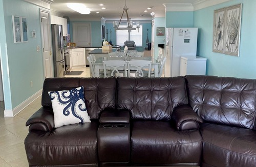 Crescent Beach Villa | 2000sq ft Ocean View Villa, steps to the beach, small pool & hot tub. 4 king bed