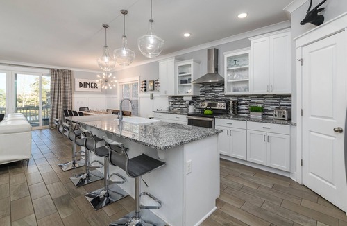 Folly Field House | 27 Heated SALTWATER Pool, Elevator & Epic Kids Retreat